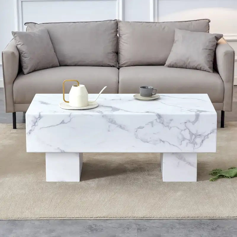 Couchtisch aus MDF mit Walnussholzstruktur